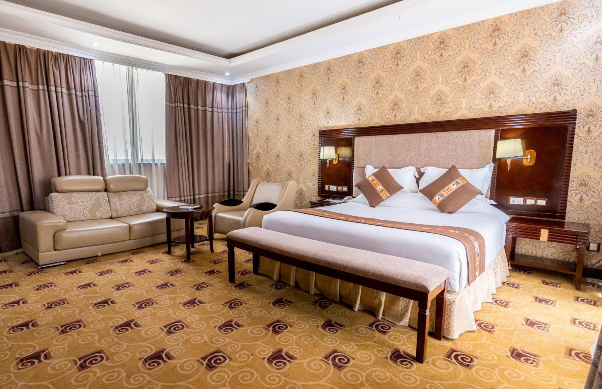 Lemigo Hotel Кігалі Екстер'єр фото